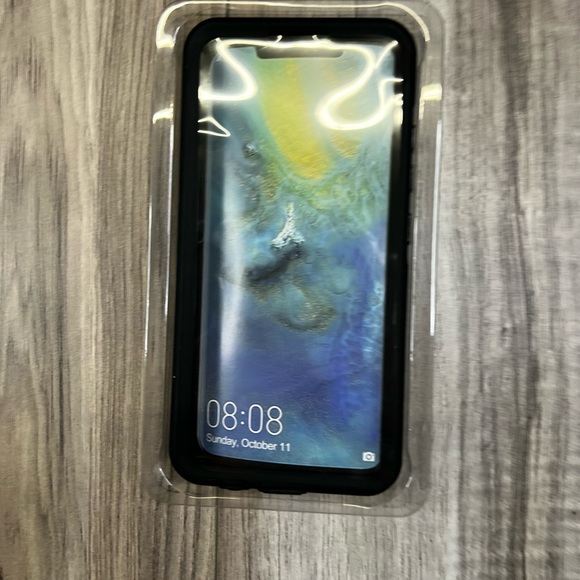 Water proof phone case.Perfect Christmas/birthday gift for parents, or friends - Picture 3 of 4